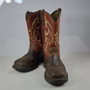 Noble Outfitters Bown and Redish Western Boots with Embroidered Design